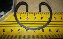 Кольцо стопорное на палец поршня HOWO/Shaanxi VG1560030012