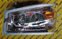 Фара передняя левая HOWO WG9719720001/3