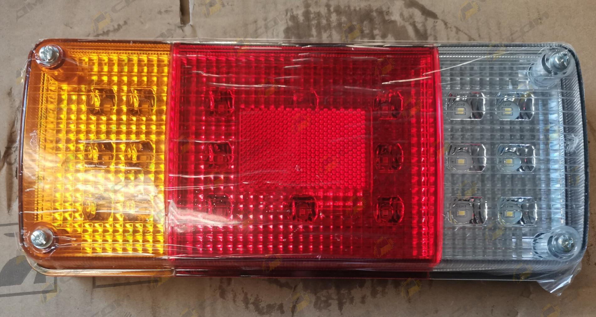 Фонарь задний трехцветный LED под фишку LG876H 60400001156/LG50NCT.15I.28